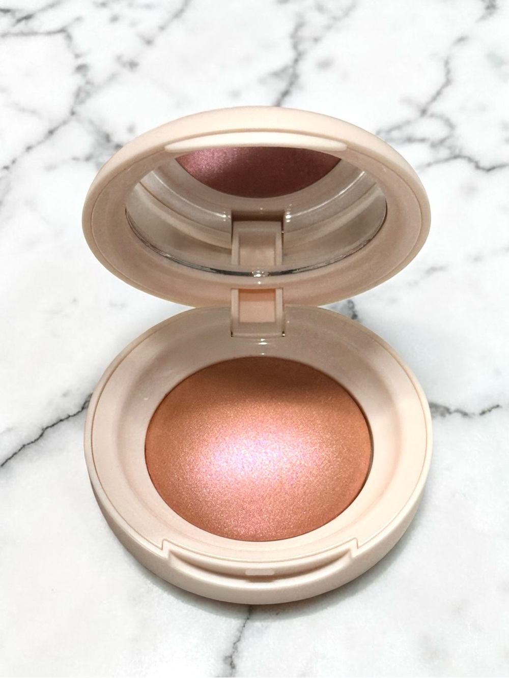 Rare Beauty Soft Pinch Luminous Powder Blush “Hope” – Radiant Peachy Pink Glow